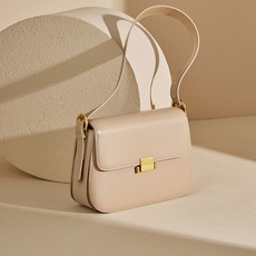 클래식 라운드 레더 숄더 호보백