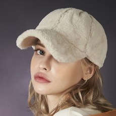 Basal 毛皮標誌點球帽