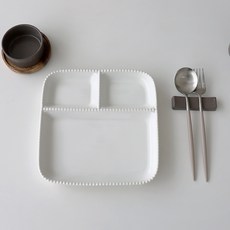 Bloom at home Pure Pearl 3格分隔餐盤, 單一顏色