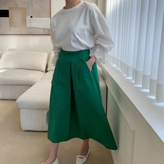 린다샵 여성용 르사하 펀칭 레이스 소매 라운드 긴팔 티셔츠 cpt11788k31