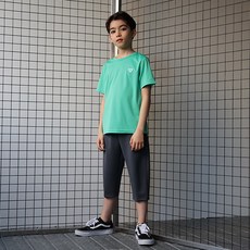 KISPO 兒童涼感透氣Scream Lineing七分運動套裝