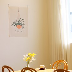 모노니크 패브릭 포스터, 46. 핑크 행잉