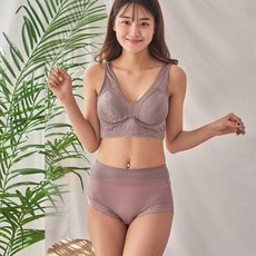 Lovelyon 提花人造絲花朵模杯運動內衣內褲套組 HJ4+AH01