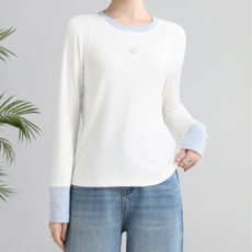 女款撞色山茶花刺繡圓領長袖T恤