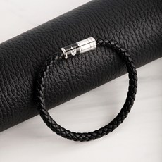 maserati 男士標誌性金屬配件珠寶精品時尚皮革手鍊 JM222AVE07