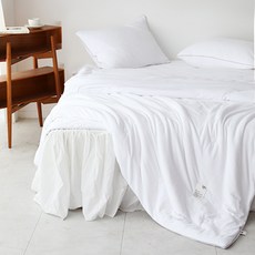 BasicTone Solid Line 柔軟超細纖維鋪棉被 + 床墊 + 枕頭套組