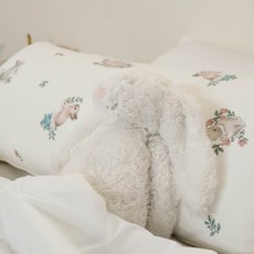BEBEDECO 嬰幼兒用喜馬拉雅絲雪涼感枕頭套, 蓬鬆兔