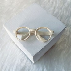 Chilshi Labubu 娃娃眼鏡配件, 象牙白, 1個