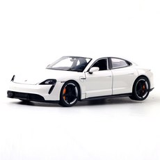 Welly Porsche Taycan Turbo S 1:24, 白色