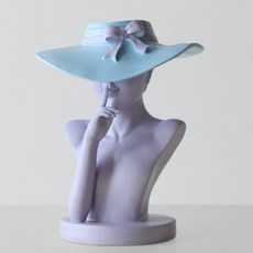 Top Cigar TCR戴帽子的女人室內花瓶, 安靜的女人紫色