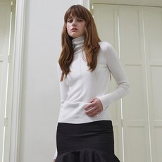 EGOIST 女款修身高領針織套頭衫 EQ4BO017