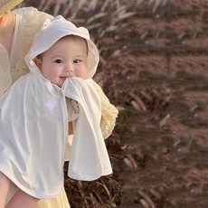 JOYMULTI MK 嬰幼兒 Cape Bear 防曬斗篷外套, 白色