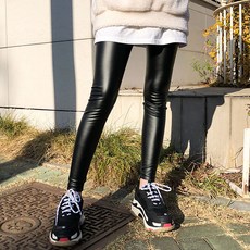 MADSISTER 刷毛皮革緊身褲