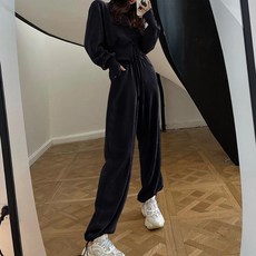 MarketA 女性短版基本款運動休閒套裝