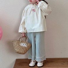 IYUMONG 女童款 Chiruki 櫻桃蕾絲抓皺上衣