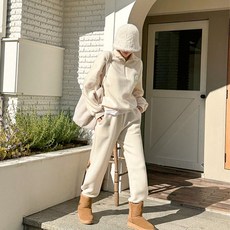 NANING9 女性用Kobeo外層刷毛運動套裝