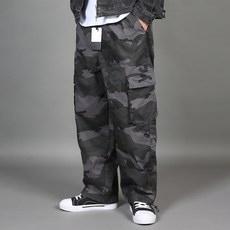 CONFIAR 男款曲線迷彩寬版工裝鬆緊長褲 TC10204