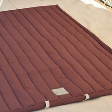 깃든 헤비 캠핑 패드, 와인브라운