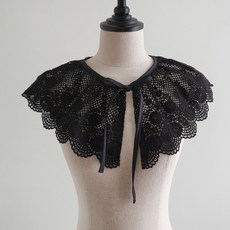 Vavisoo Bomi 花朵蕾絲大翻領頸披肩