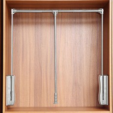 MashaTwo 空間利用更衣室下拉式半自動衣架, 銀色