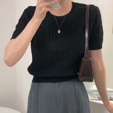 Cherry Cherry 女性麻花羊毛秋季短袖針織衫