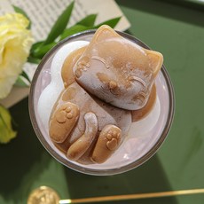 Iwooa 軟Q矽膠製冰盒, 優雅貓咪, 1個