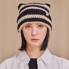 Varzar 條紋編織雙耳毛帽