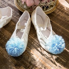 aterre Ballet 女童緞面花朵芭蕾舞鞋