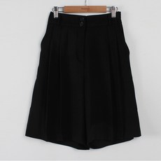 BBAE BBAE 女款雙鈕扣細褶5分褲