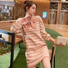 孕婦蝴蝶結領條紋針織連身裙