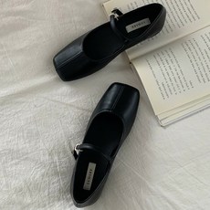 Elsso 女款方頭瑪麗珍平底鞋