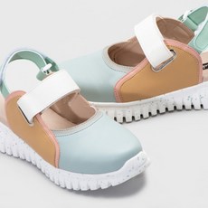 ADORABLEPROJECTS 여성용 알럼브라 스니커즈