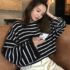 피어니스트 여성용 스트라이프 크롭 루즈핏 긴팔 티셔츠