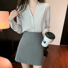 POPLARNC 女性深邃感V領上衣 P24FBL072312