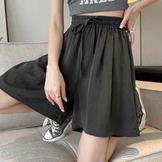 루나걸 여성용 블리롤 쿨 핀턱 5부 쿨 반바지 L24SMP041917