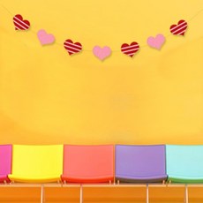 條紋愛心派對毛氈掛旗, 2個, 混合顏色