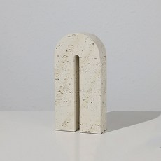The Flow Commerce 單色調 travertine 拱形室內擺件