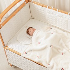 AiRabbit 嬰兒床純棉心形保險桿 Bonnie Smart, 乳白色