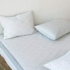 Nubile Huvis Duraron 涼感三層固定帶涼墊, 白色