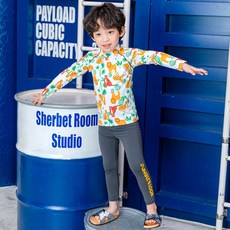 Lala Amang 男童款叢林動物圖案防曬泳衣泳褲套裝