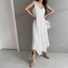 NANING9 女款Elcho褶皺細肩帶長版洋裝, 1個, 象牙白