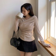 Chic Black 女款 Enrine 抓皺裹身式 V領針織衫 cpnt6133k61