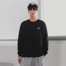 앨빈클로 시그니처 로고 오버핏 긴팔 티셔츠 AVT377