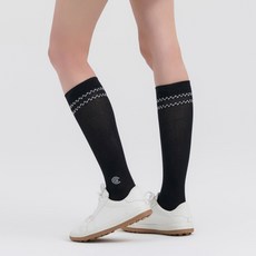 Cleveland GOLF 女性用Z字形彩色條紋高爾夫及膝襪 CGWSS42693, 1個, 黑色