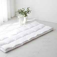 라뽐므 데인티 토퍼, 화이트