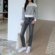 女士WIND水洗彈性直筒牛仔褲 CM2W02