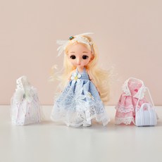 Modern House Petit Play 艾莉穿搭娃娃 18公分, 1個, 混色