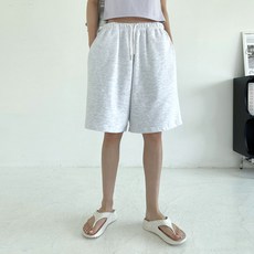 Planday 女款高密度百慕達鬆緊腰運動短褲 長版