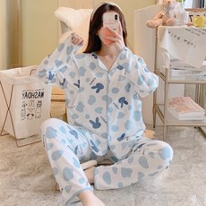 에이홉 브이넥 큐티 패턴 잠옷 상하 세트 I