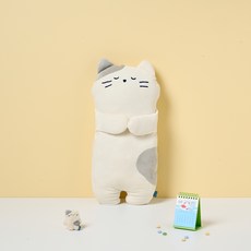 BUTTERSHOP 牛奶貓擁抱長抱枕, 白色